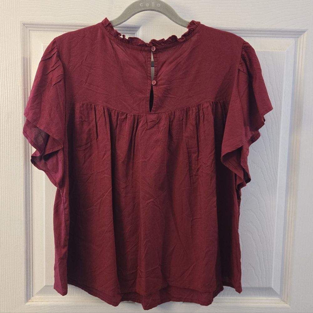 Women's Burgundy Top - Picture 3 of 6